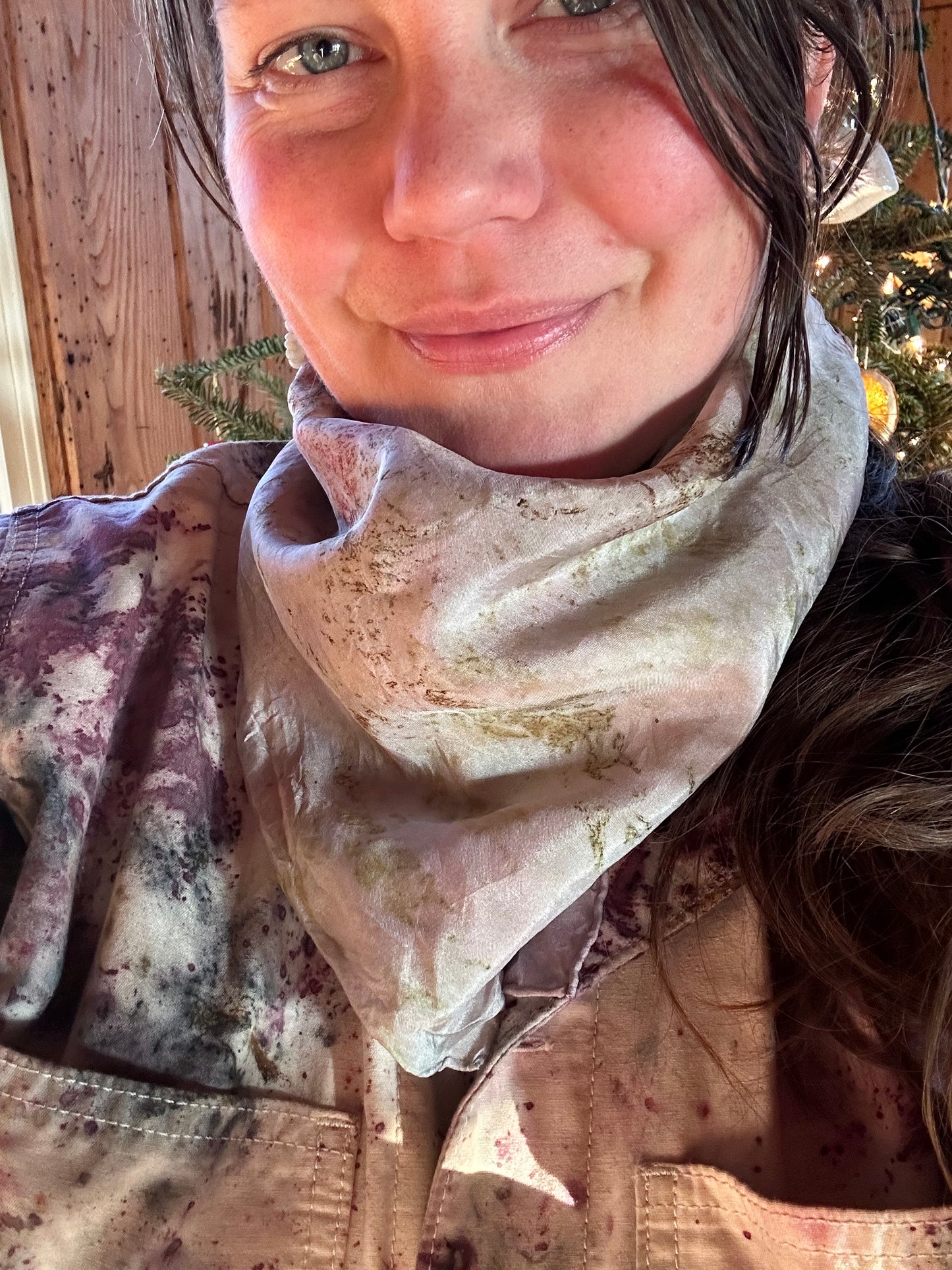 Silk plant magic bandanna/altar cloth- flowers & honey