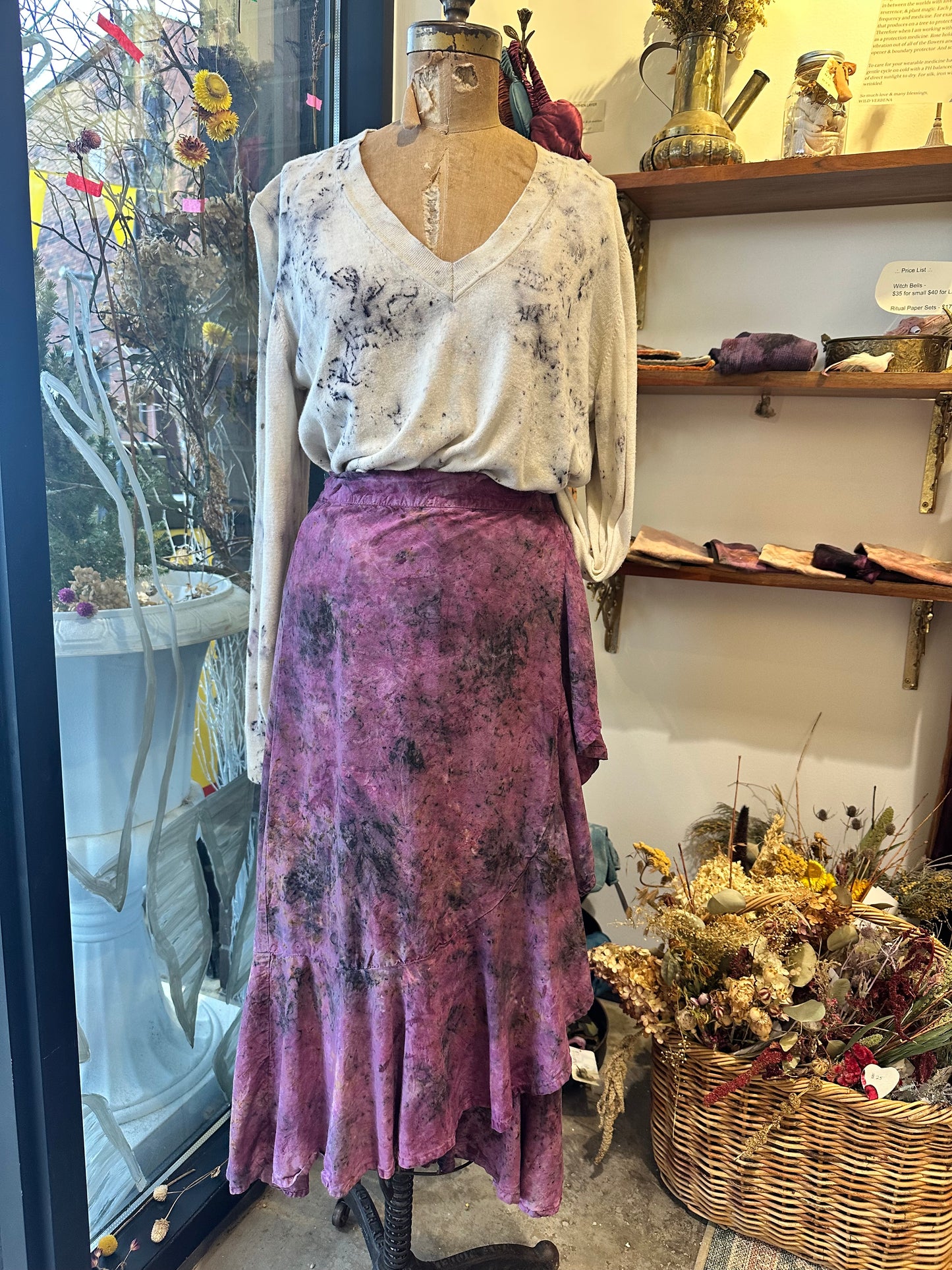 V neck sweater- spiral