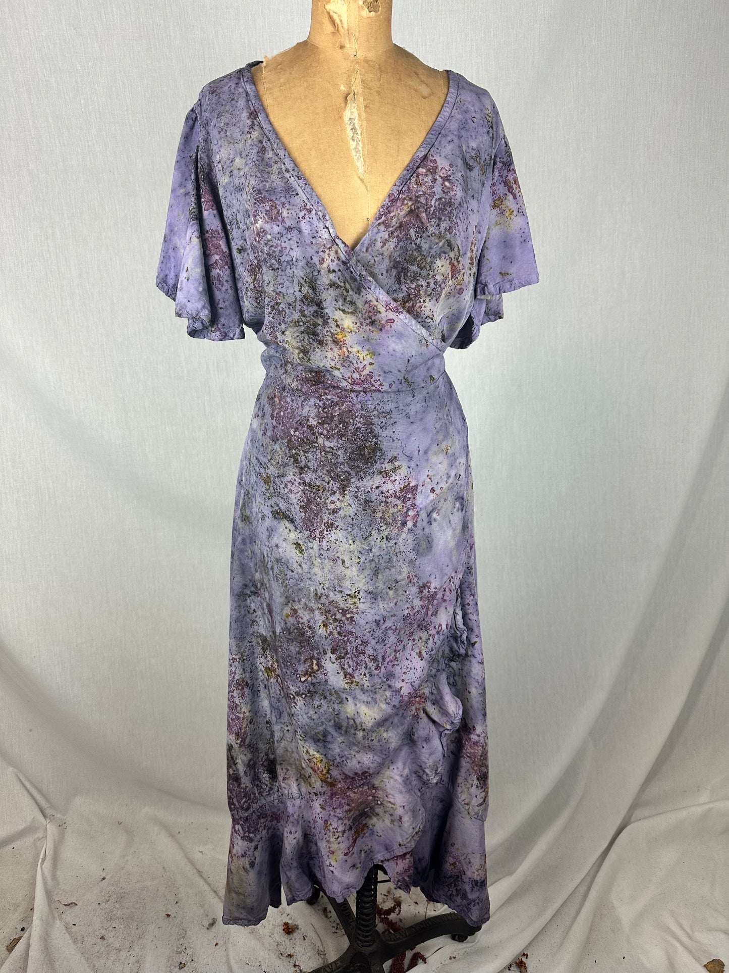 Medicine dress - cosmic evolution