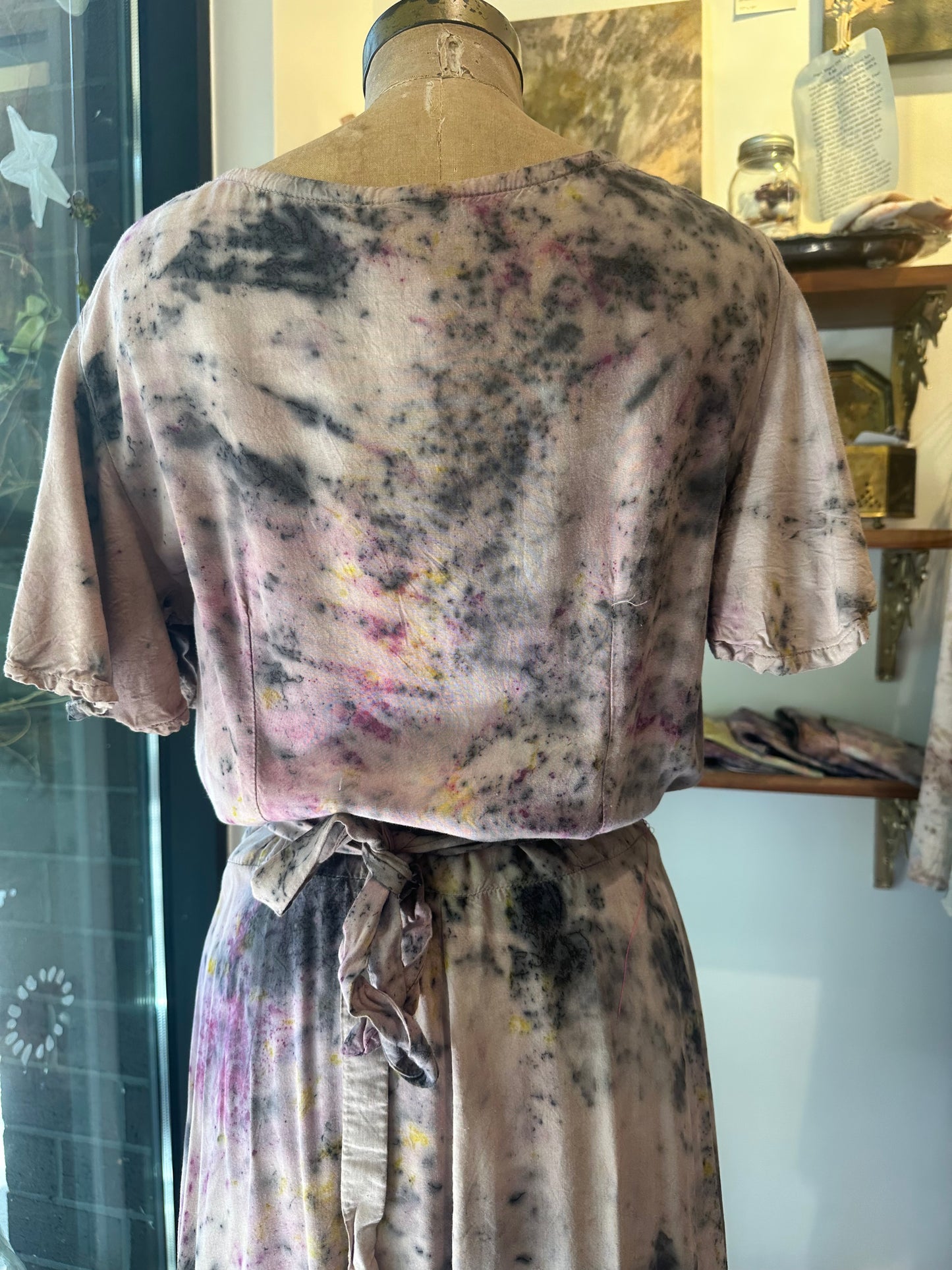 Wrap dress - rooted wise