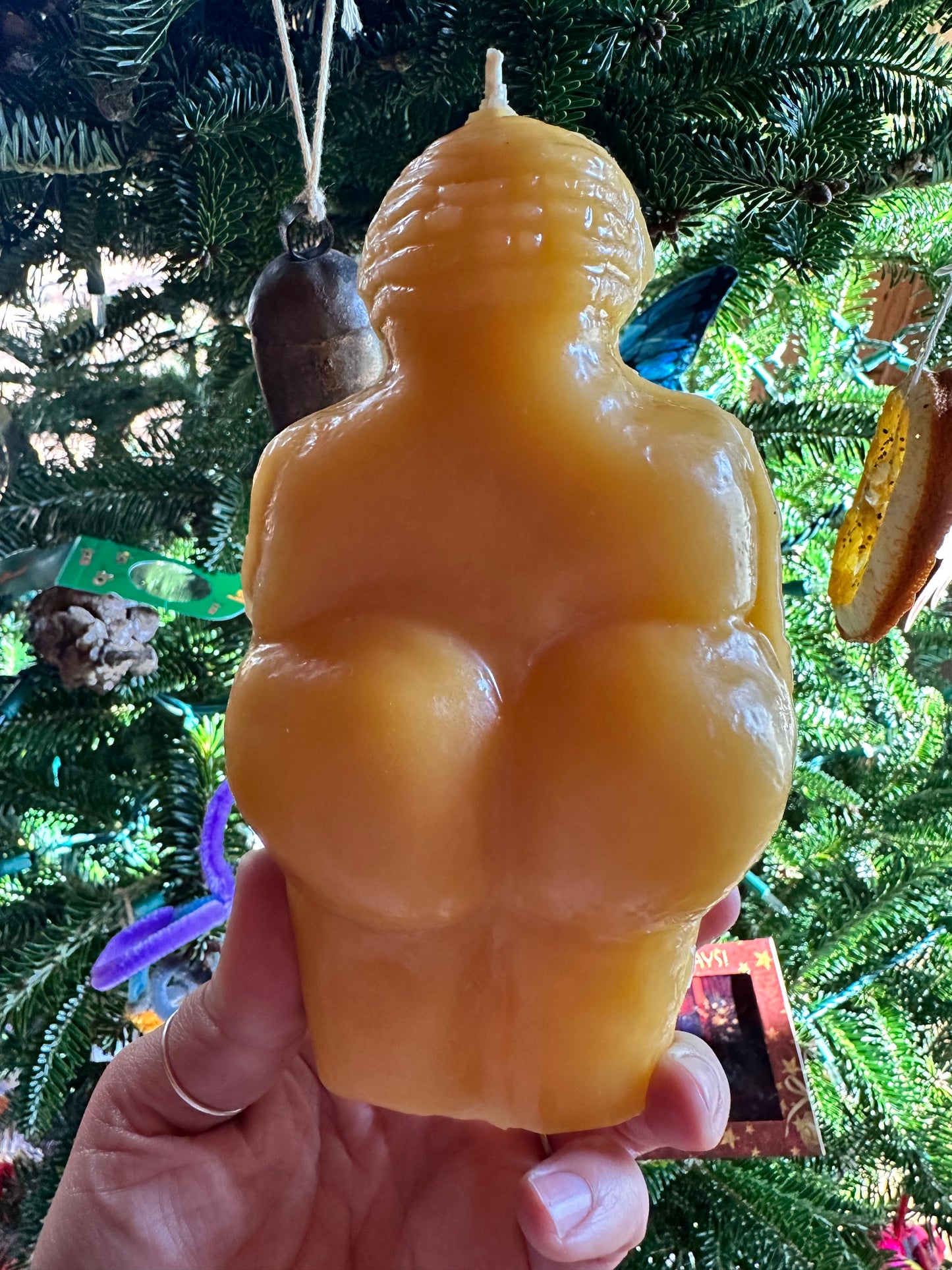 Fertility goddess altar candle
