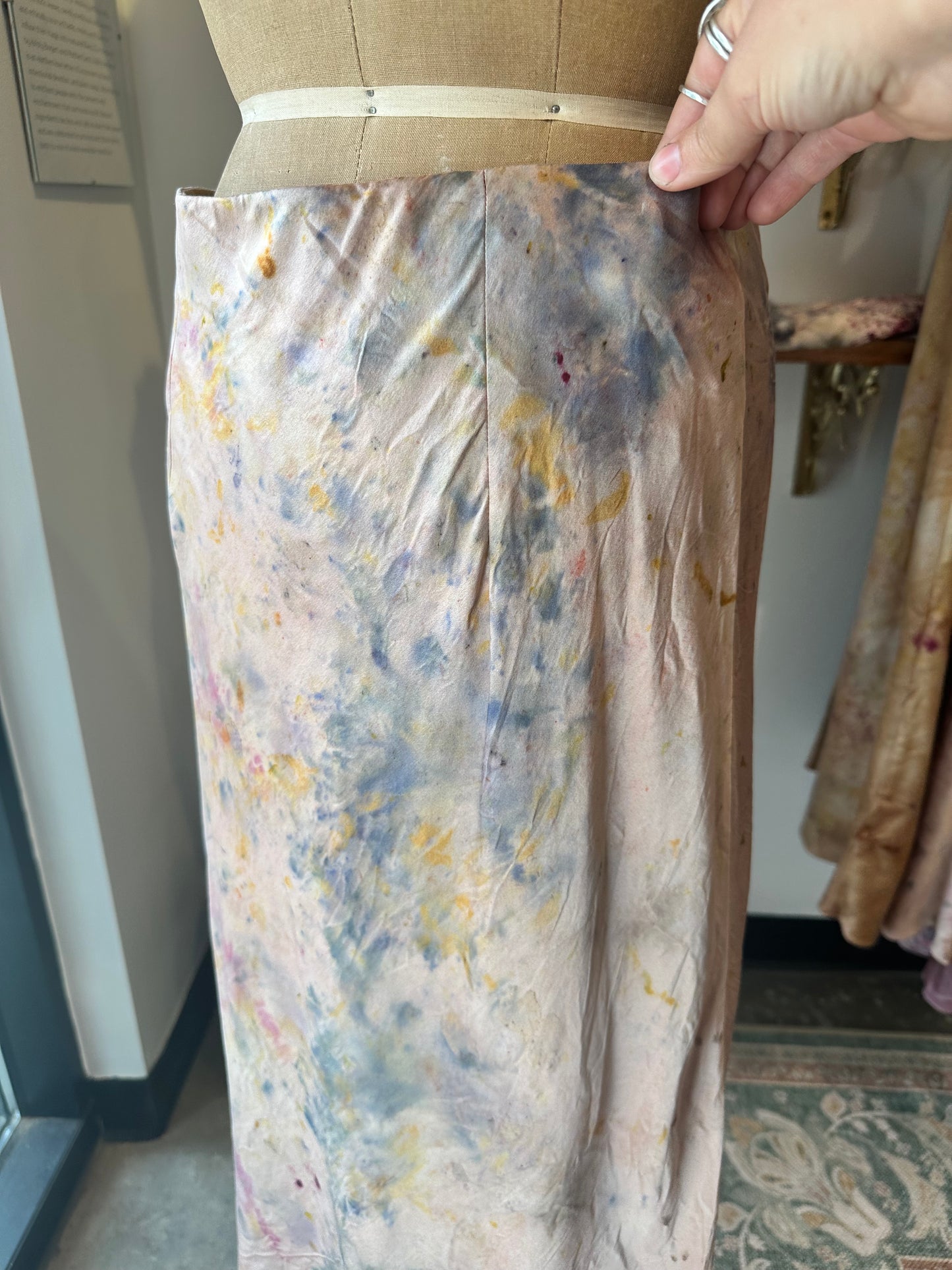 Silk skirt - all that shimmers