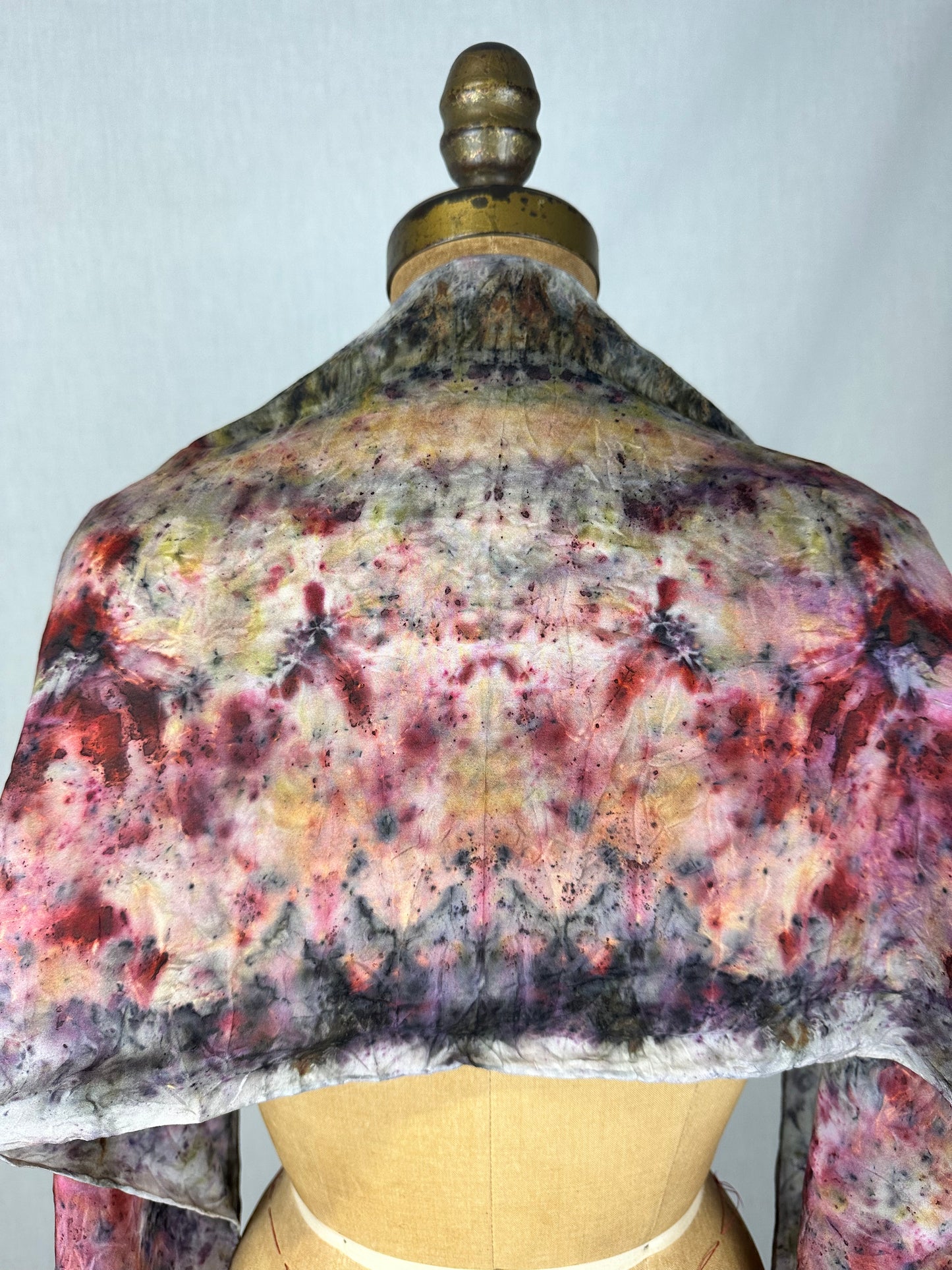 Silk scarf - protective eye šļø