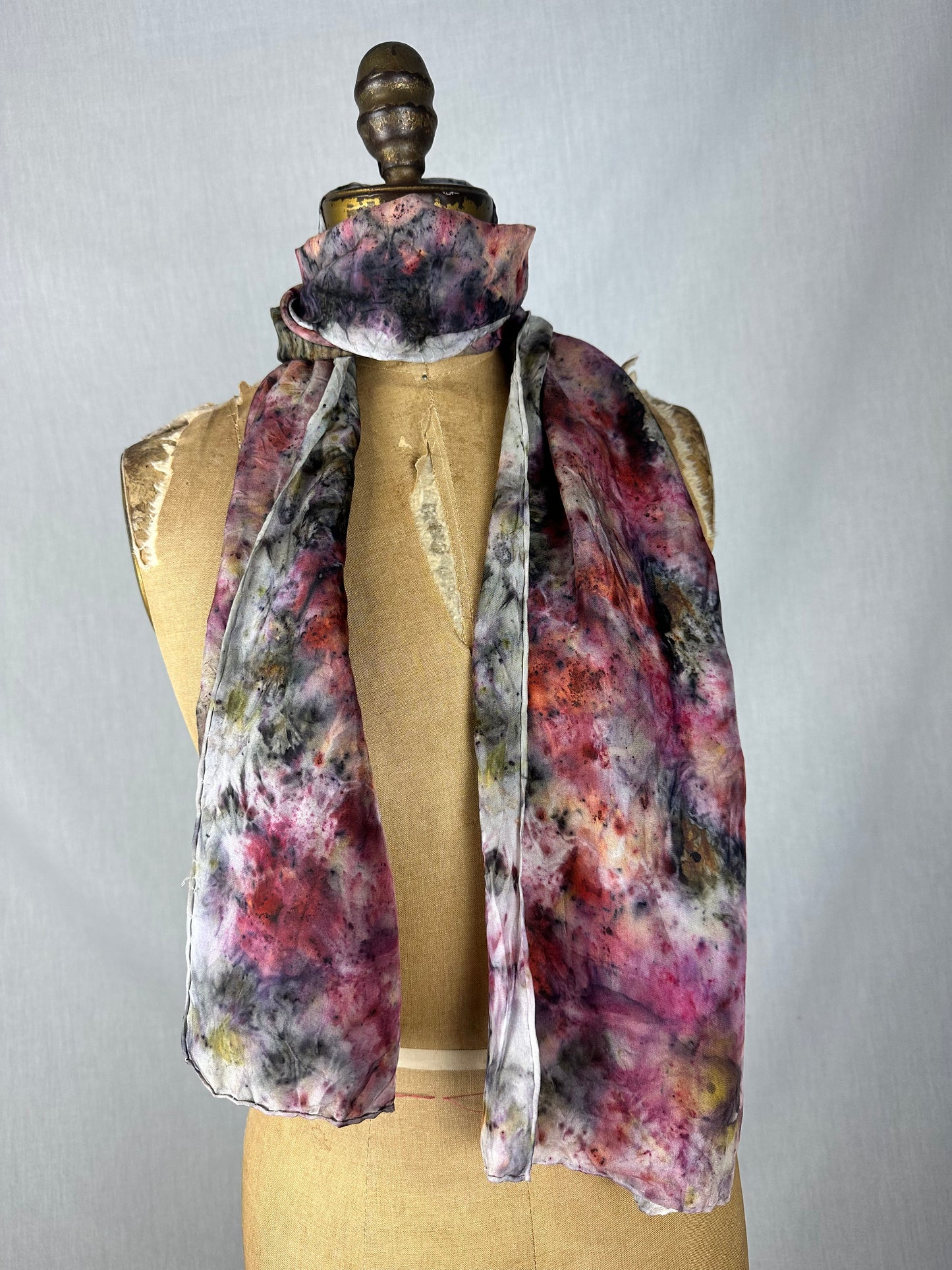 Silk scarf - protective eye šļø