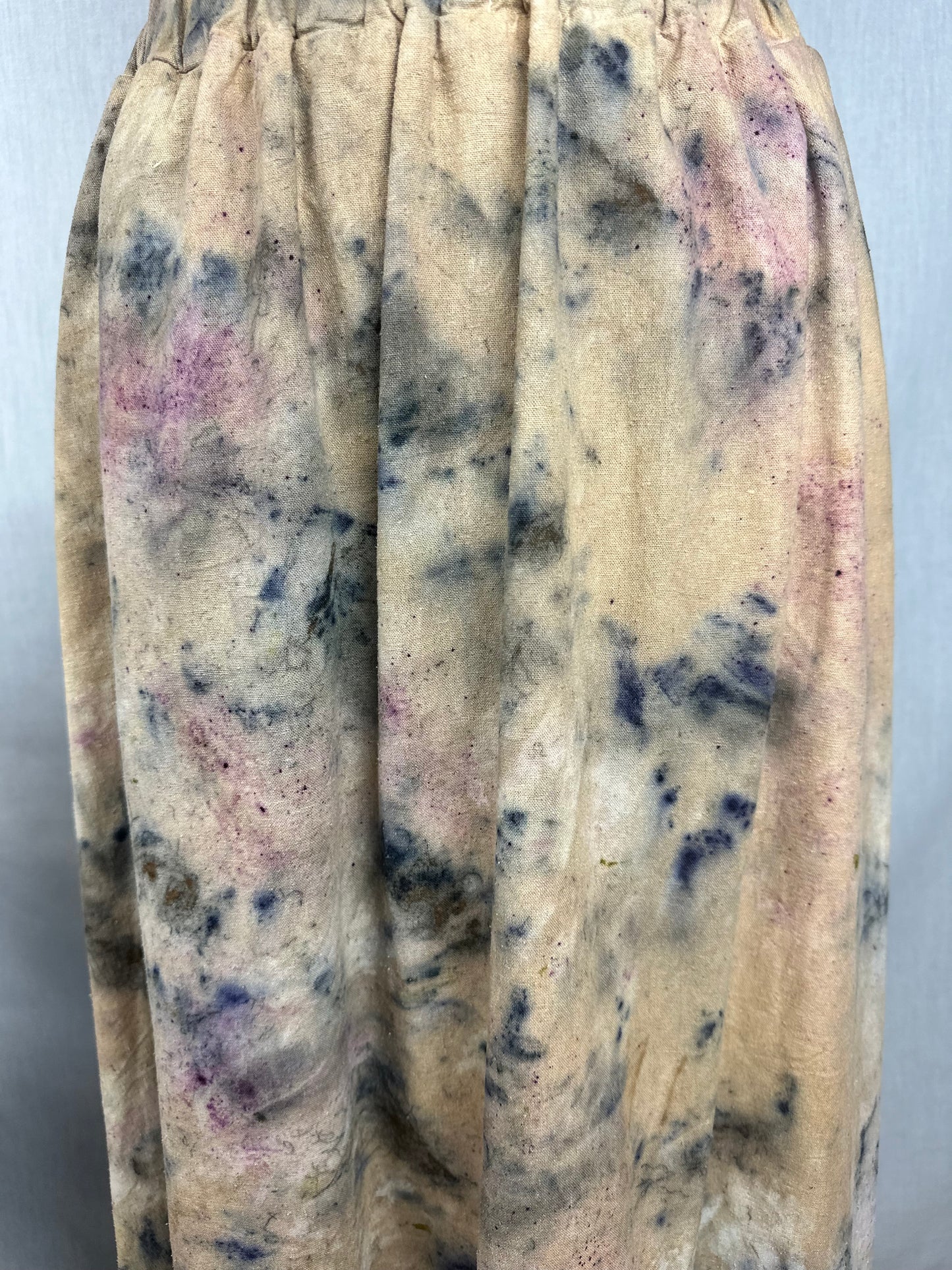 Raw silk skirt with pockets- shedding