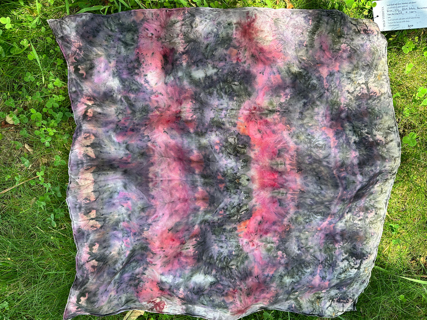 Silk bandana - water Lily