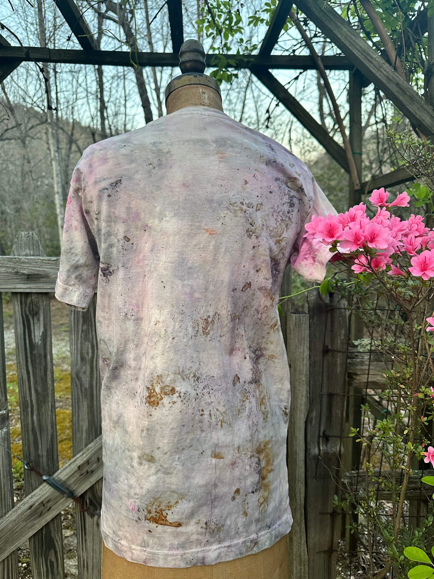 Organic cotton tee- cosmic eye