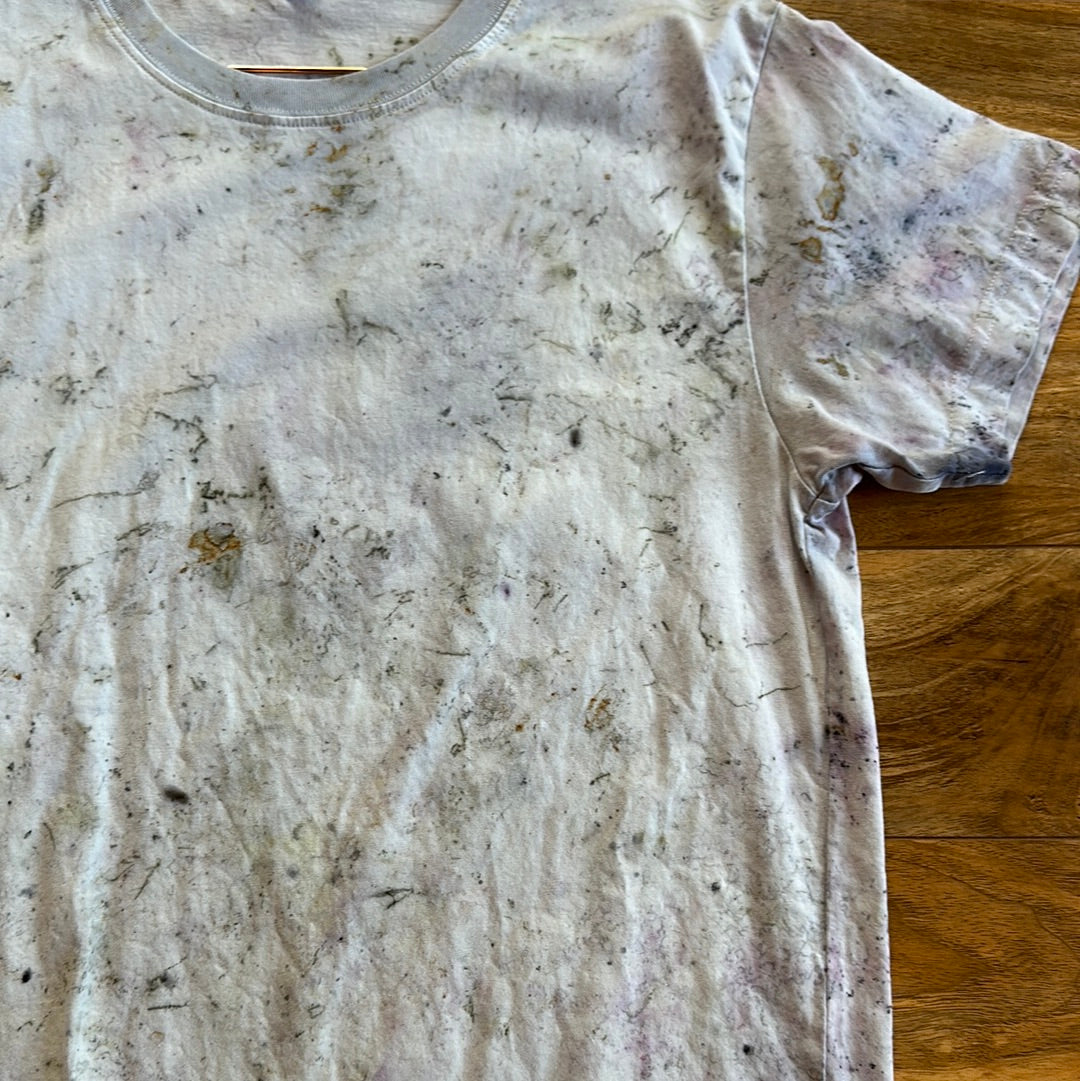 Organic cotton tee- waters flow