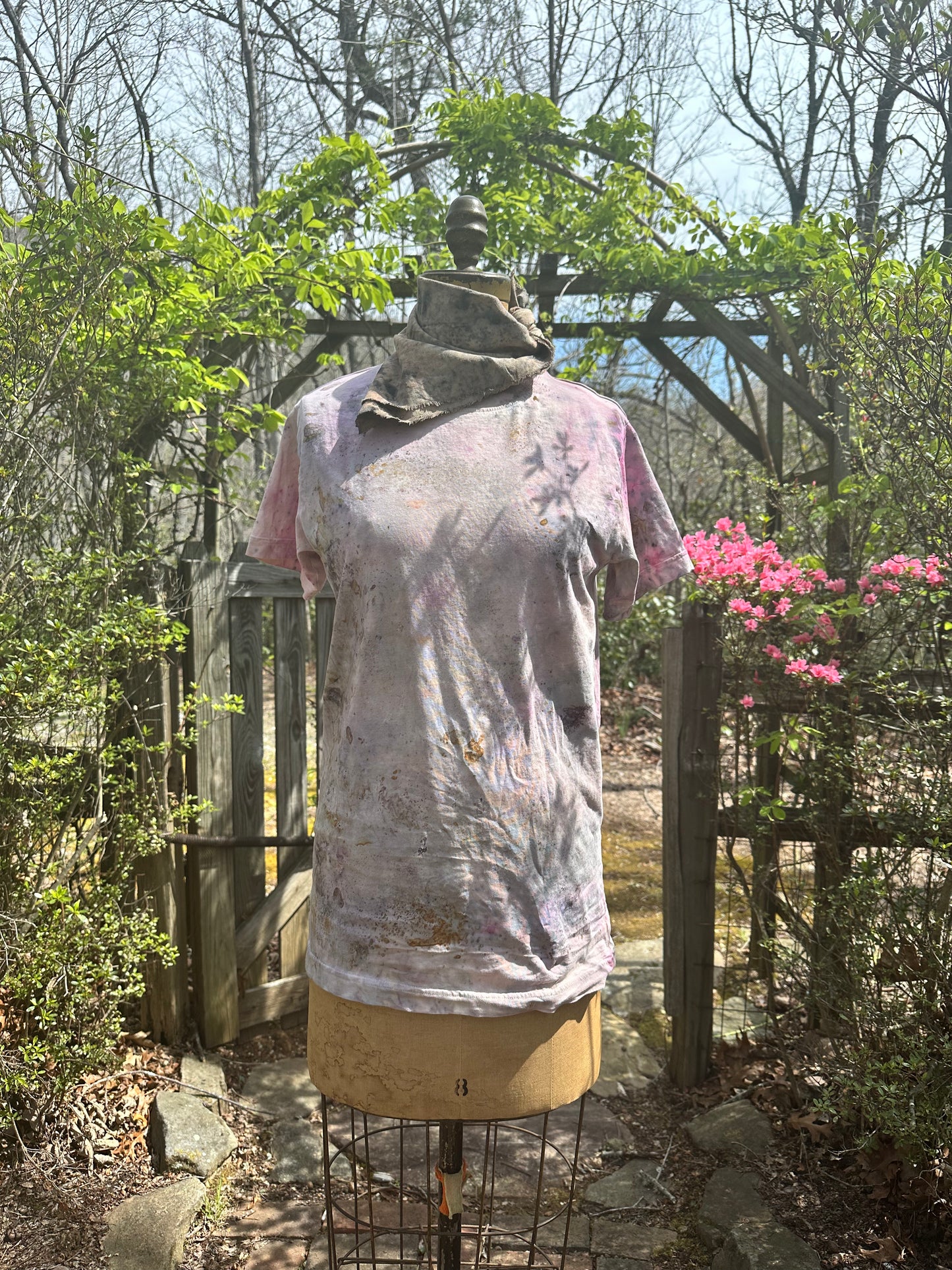 Organic cotton tee- cosmic eye