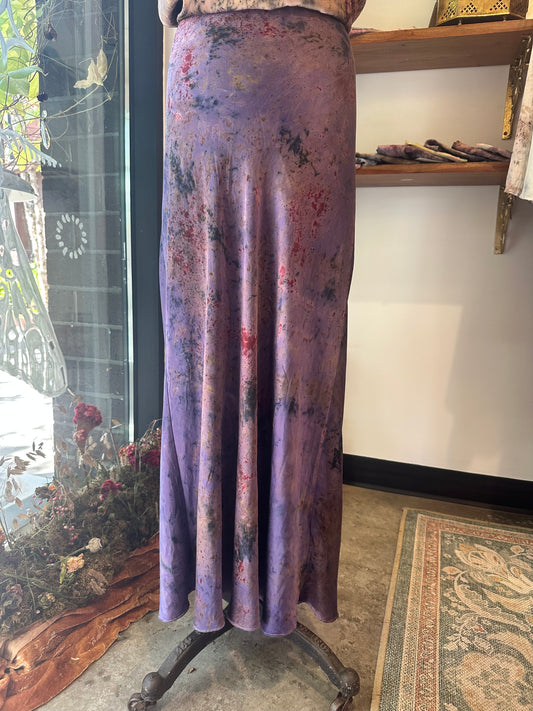 Silk skirt - open lotus