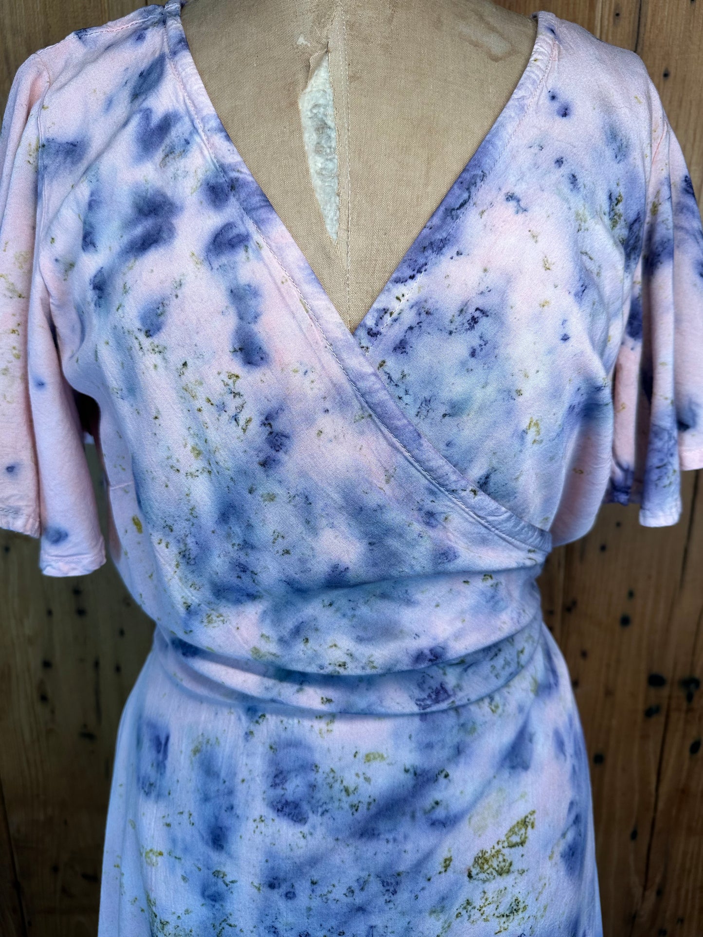 Wrap dress - cardamom and rose