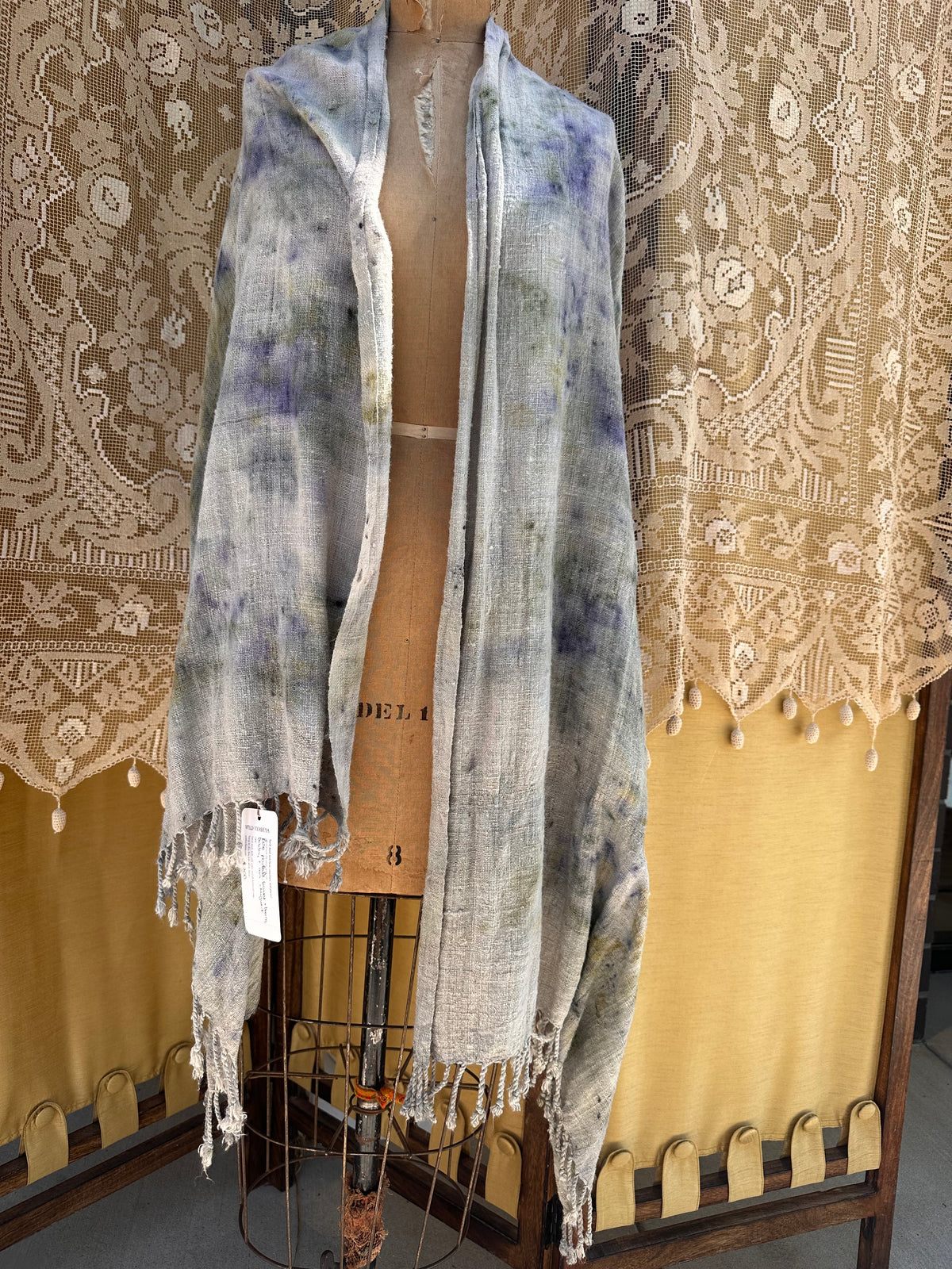 Hand loomed silk shawl - truth of the heart