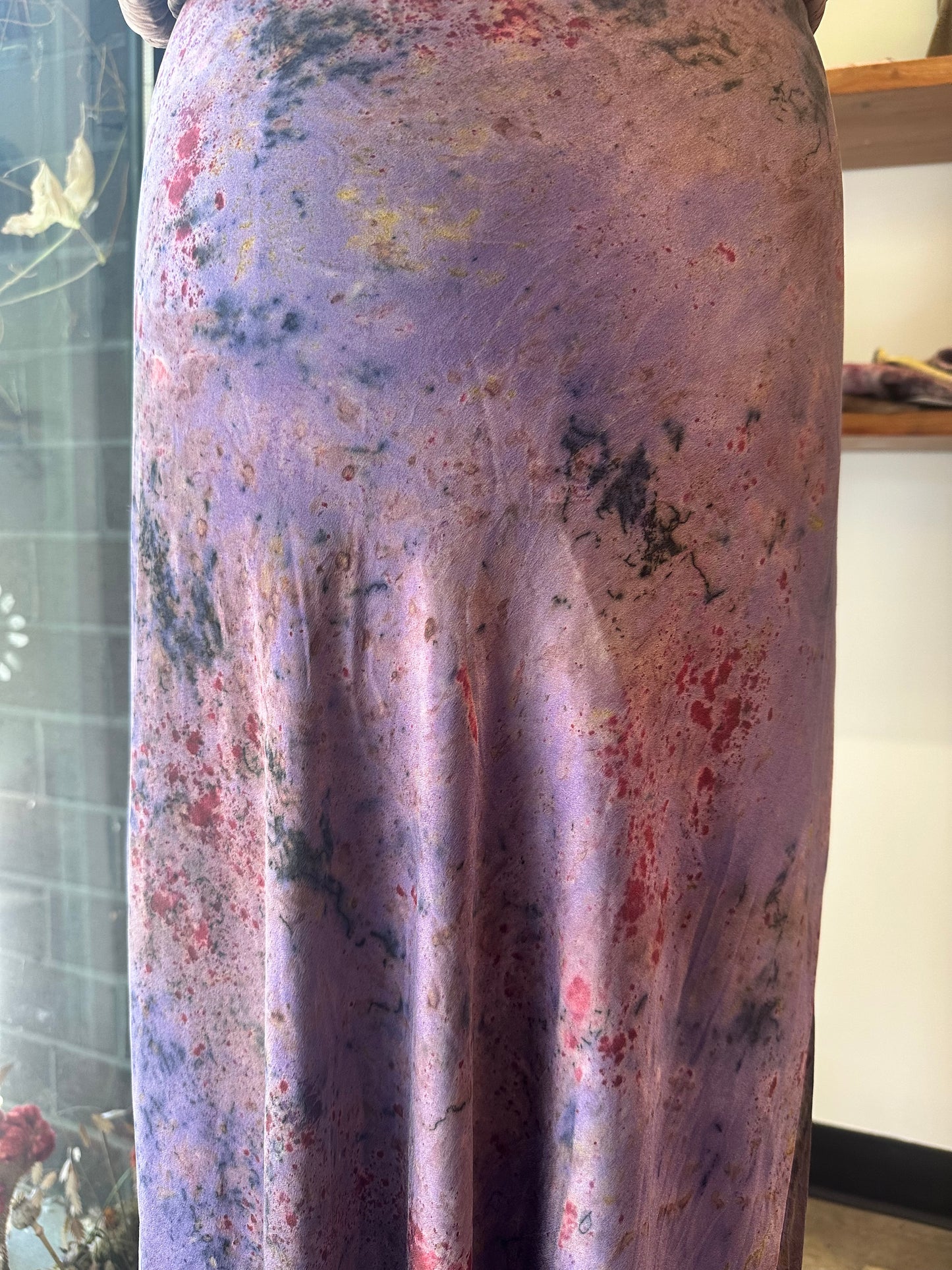 Silk skirt - open lotus