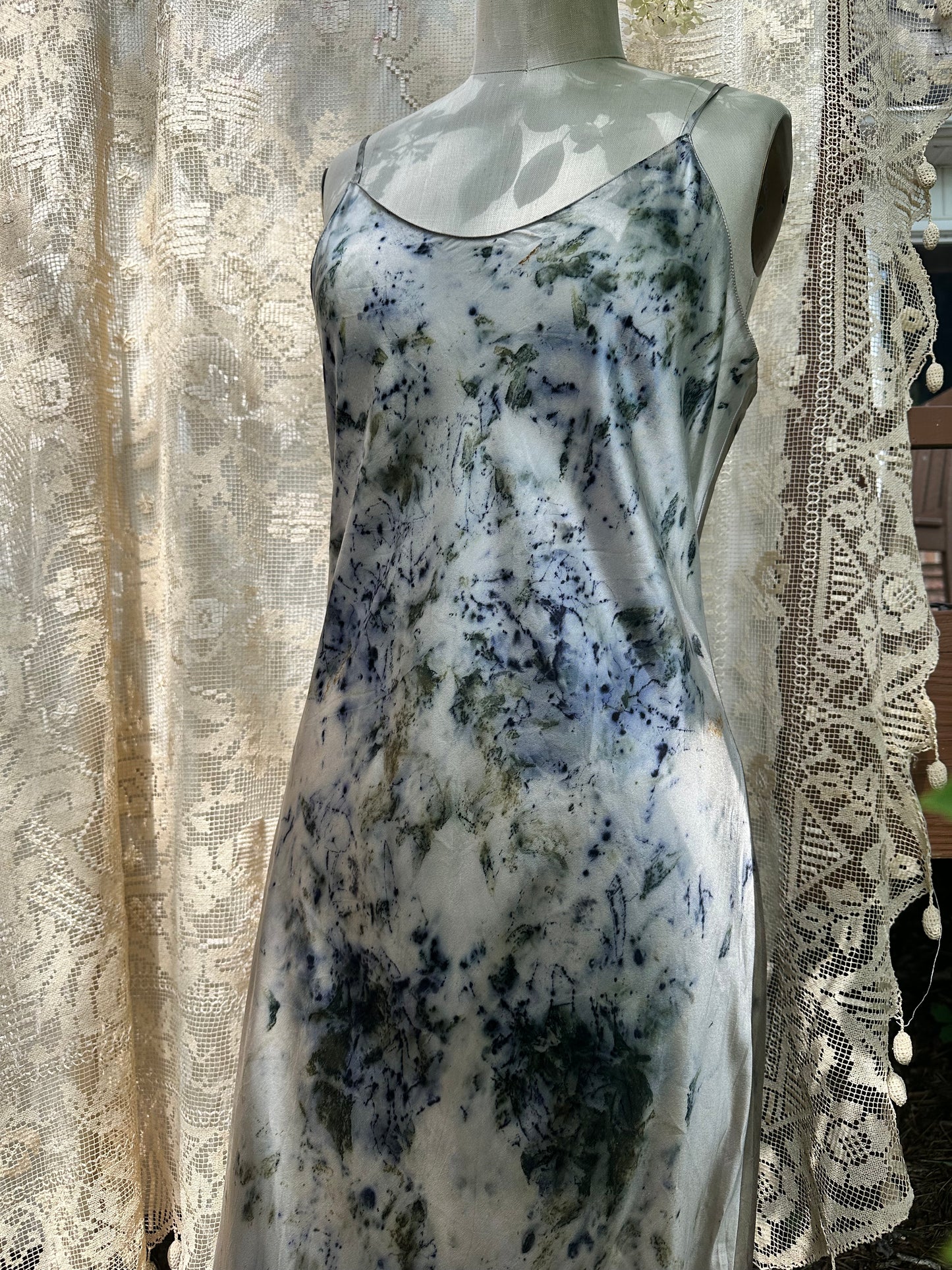 Silk slip dress - rose 🥀 ⚔️ magic
