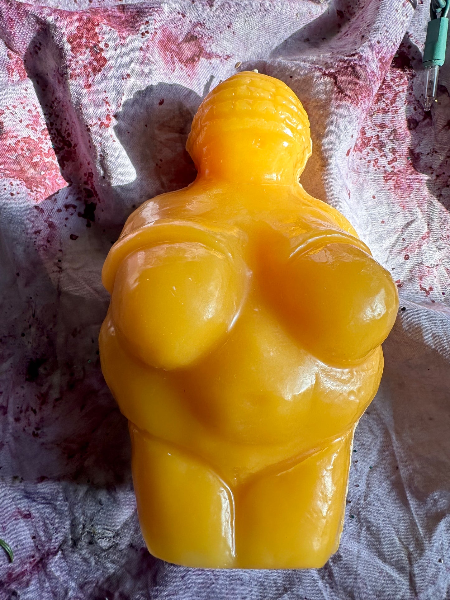 Fertility goddess altar candle