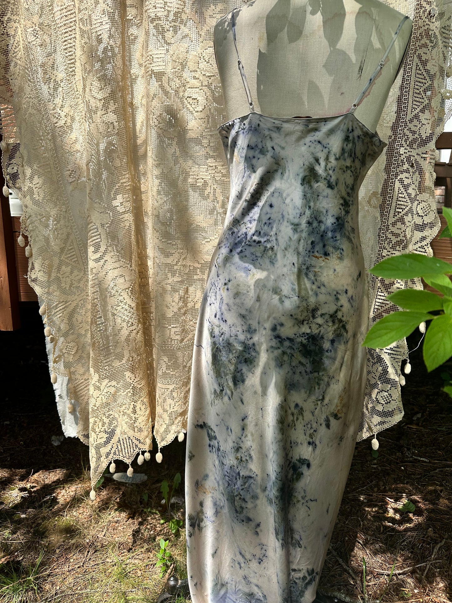 Silk slip dress - rose 🥀 ⚔️ magic