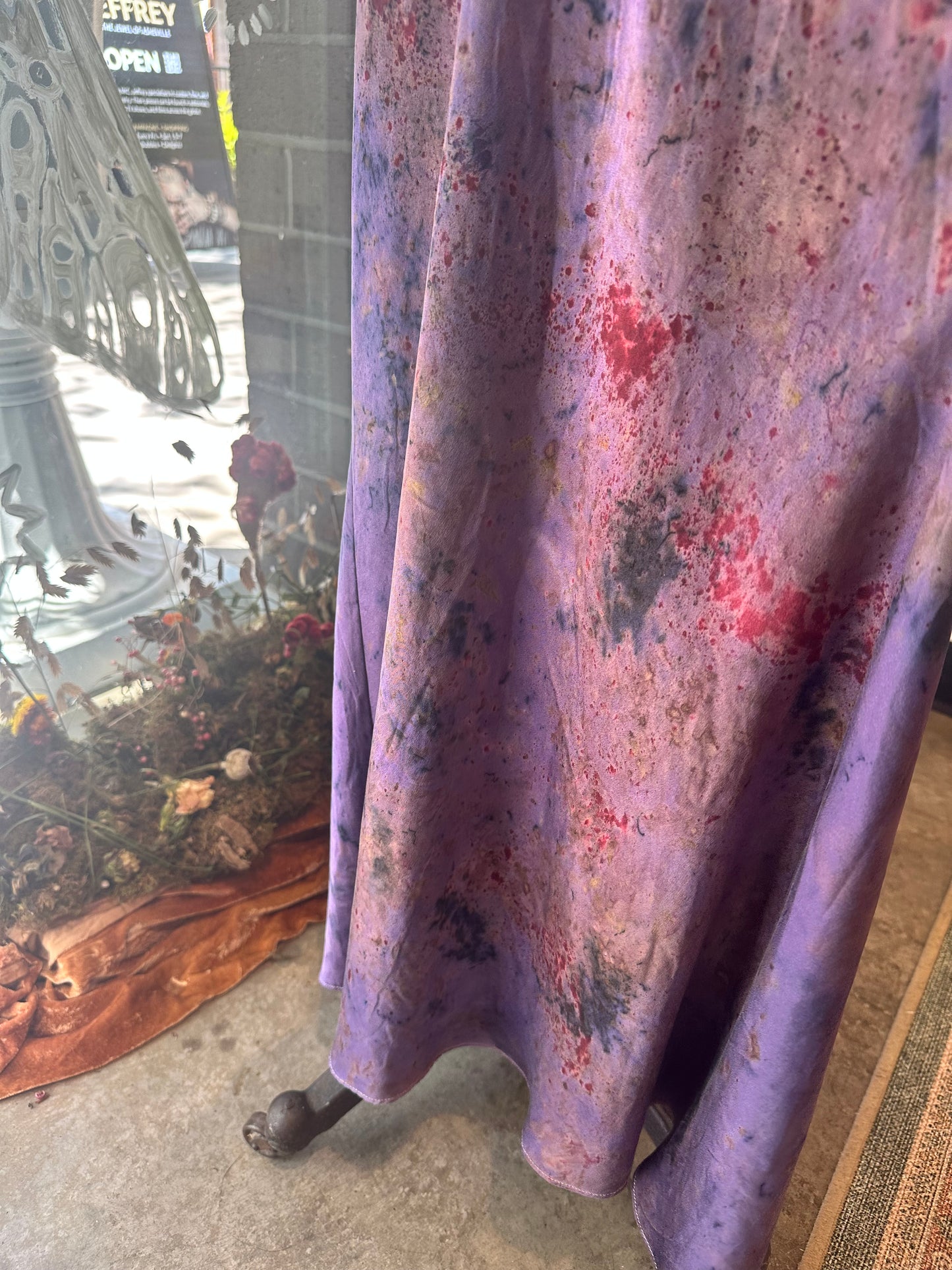 Silk skirt - open lotus