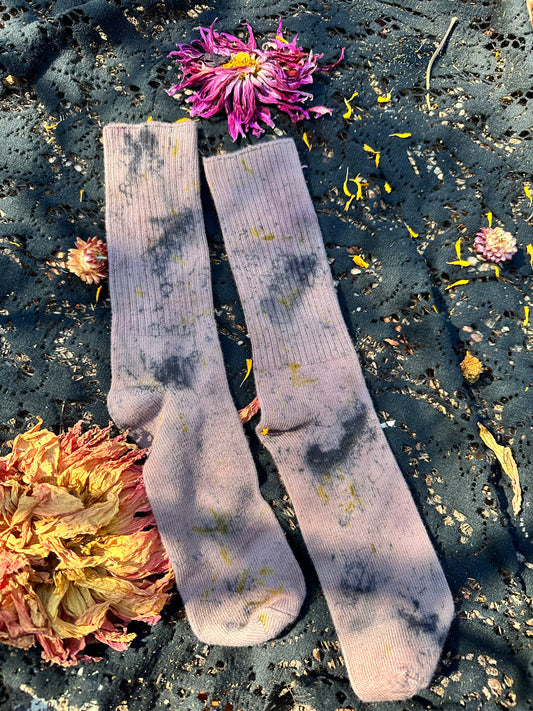 Plant magic bamboo socks