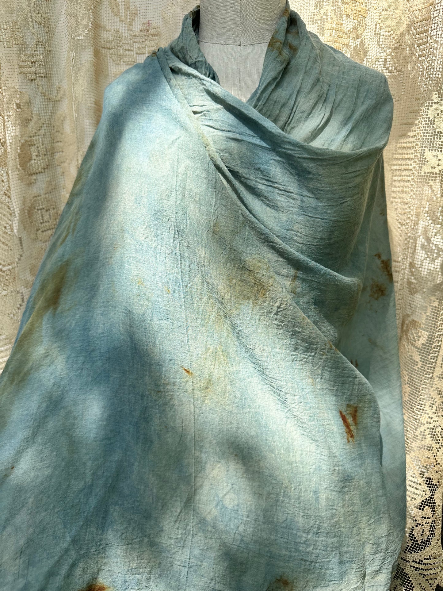 Xl organic cotton shawl - River rocks