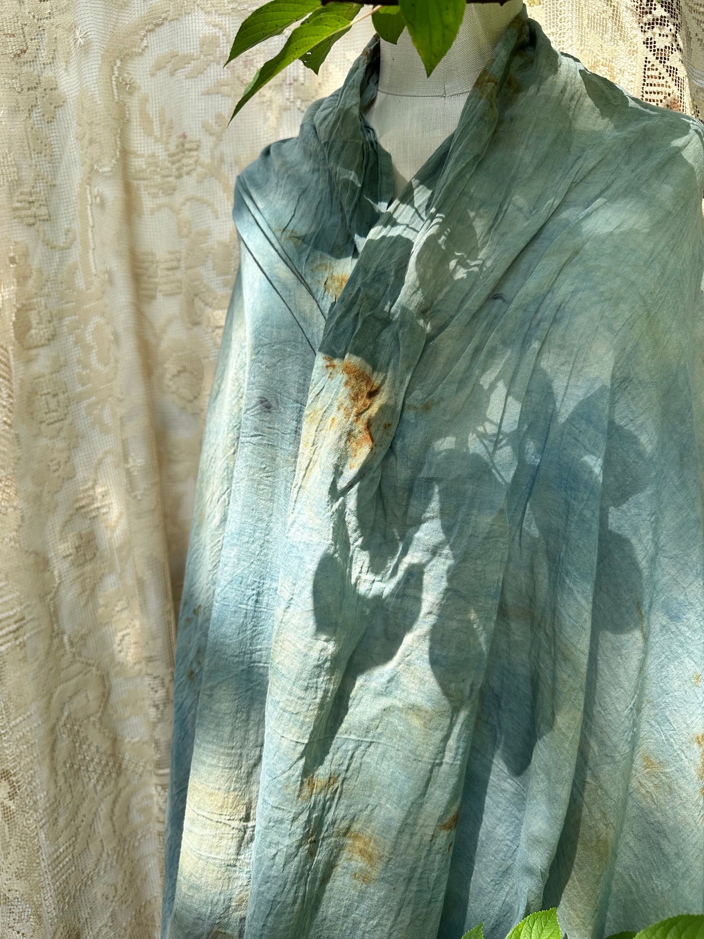 Xl organic cotton shawl - River rocks