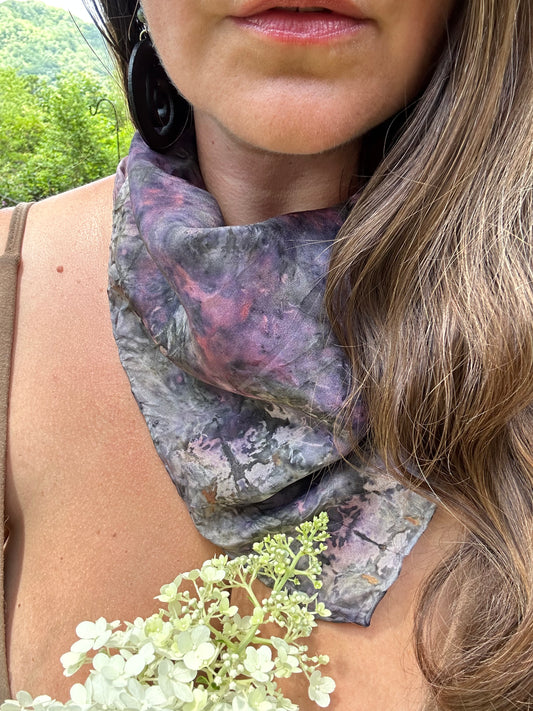 Silk bandana - water Lily