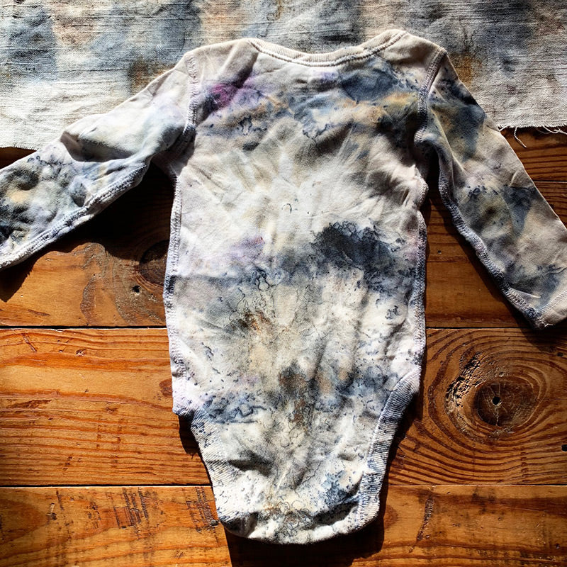 Plant dyed onesie 0-3 months