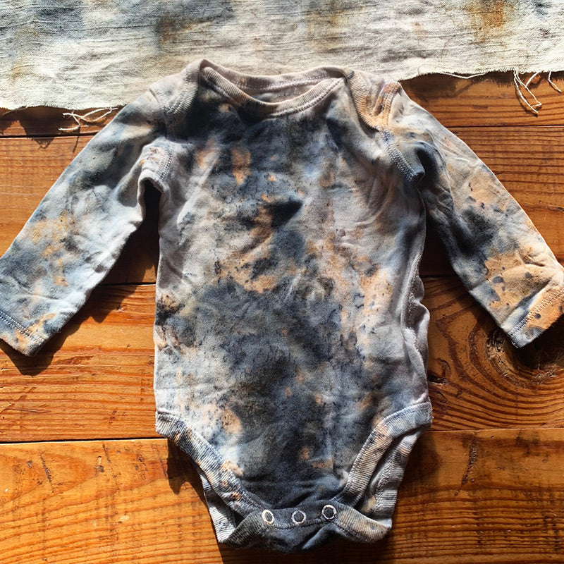 Plant dyed onesie 0-3 months