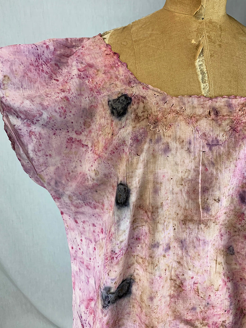 Botanically Dyed Up-Cycled Antique Cotton - Magicking (XL)